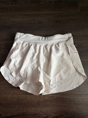 lululemon athletica Cream Layered Textured Running Skort